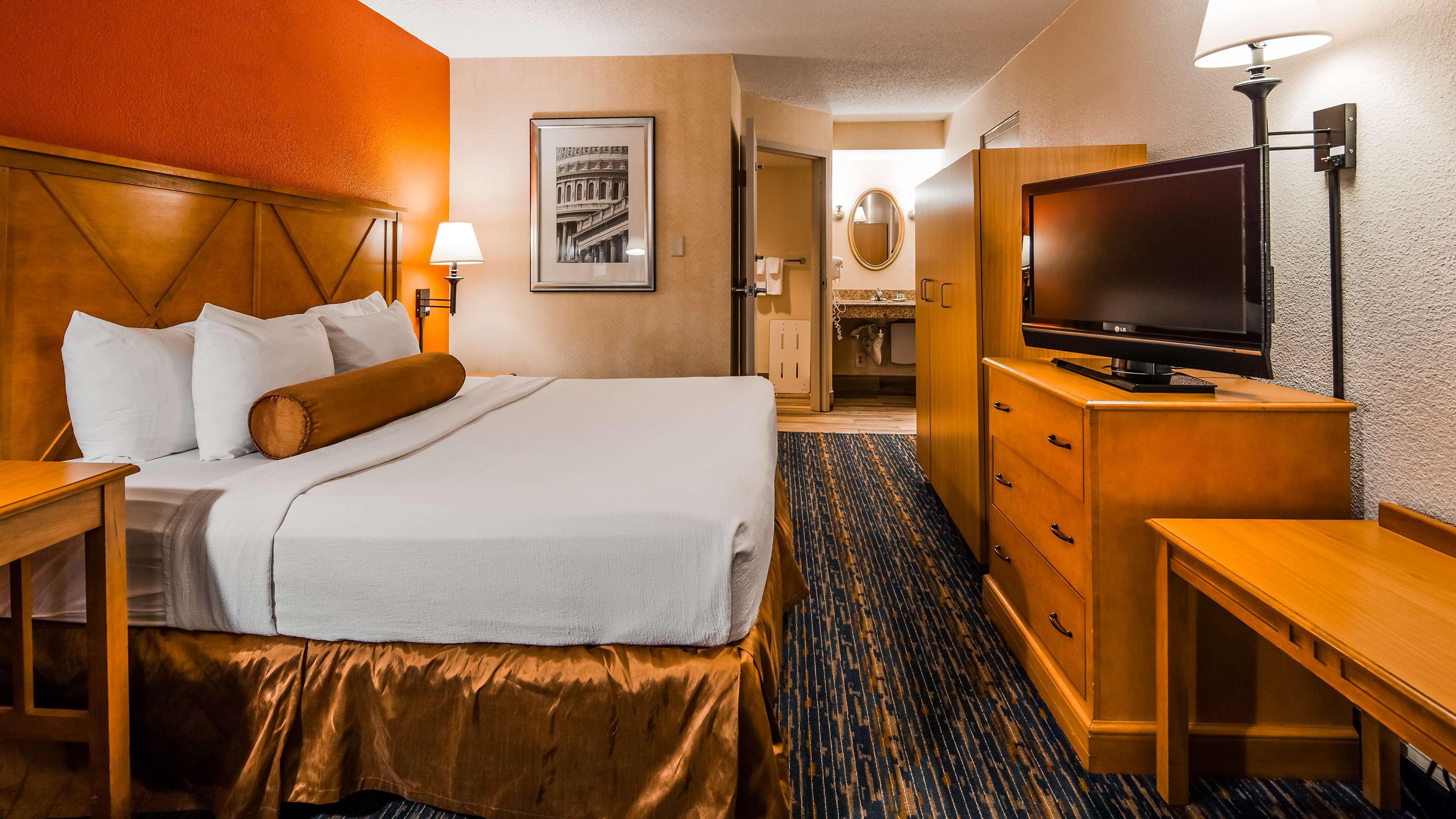 Best Western Dulles Airport Inn Стерлінґ Екстер'єр фото