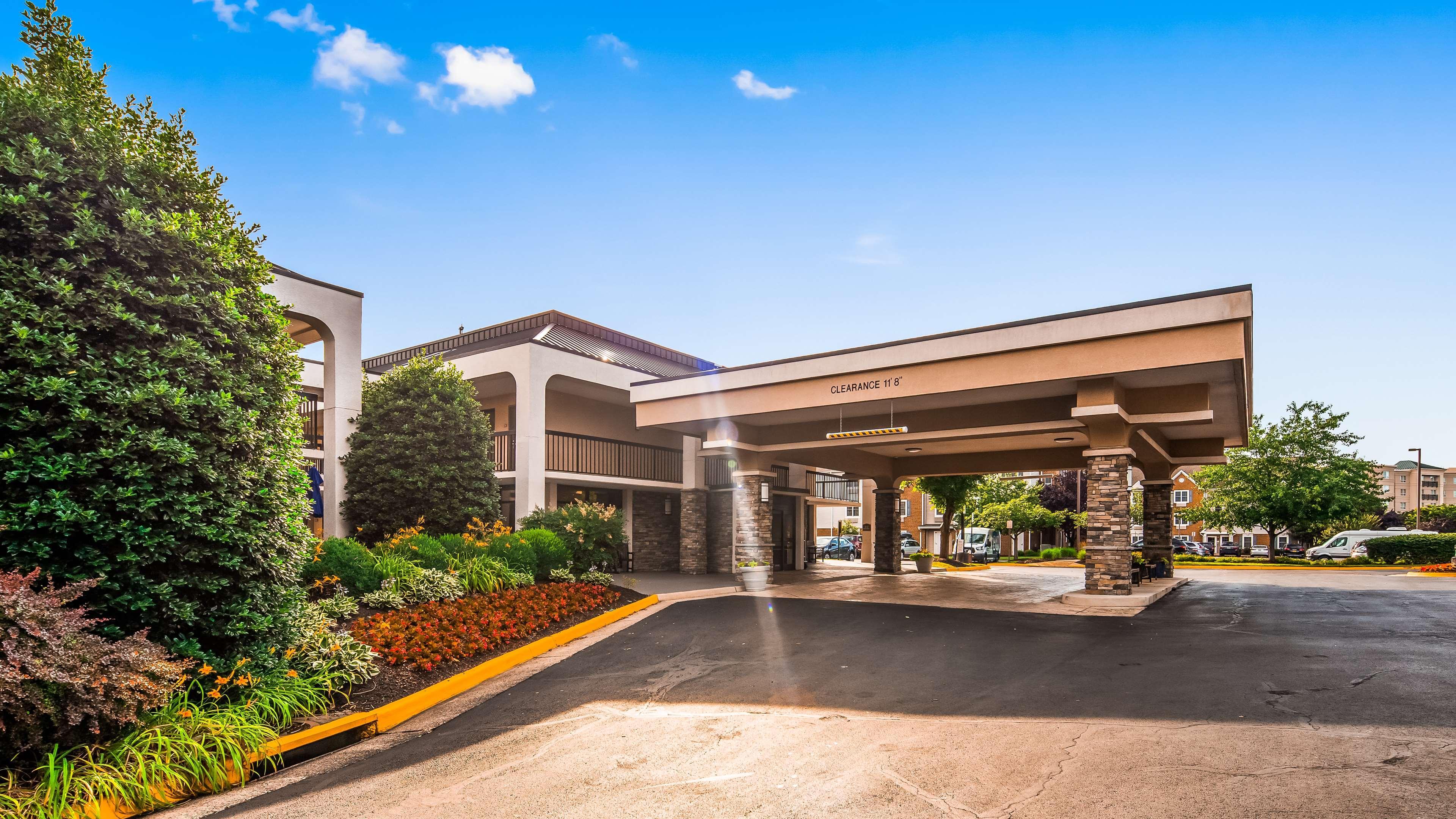 Best Western Dulles Airport Inn Стерлінґ Екстер'єр фото
