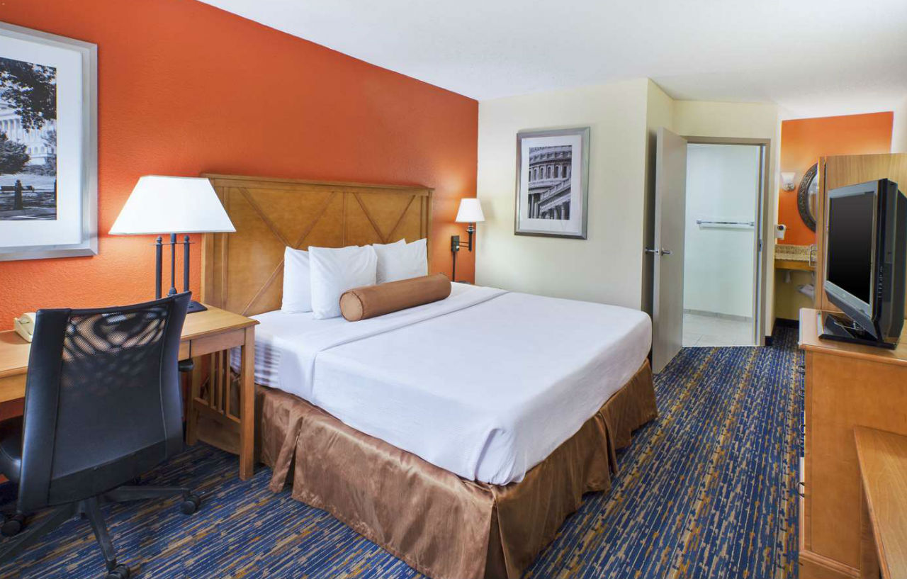 Best Western Dulles Airport Inn Стерлінґ Екстер'єр фото